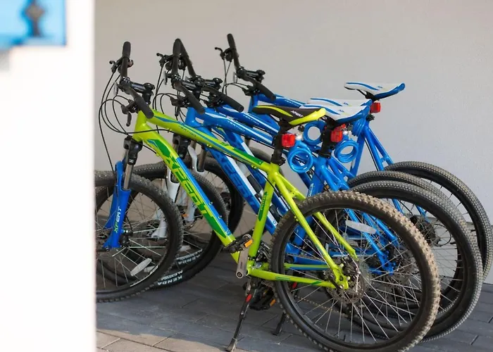 펜션 Strandvilla Miri Rose Mit Beheizbarem Pool By Interhome 프리블라카