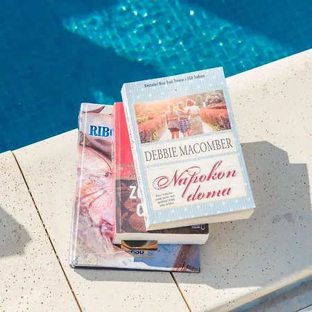 Strandvilla Miri Rose Mit Beheizbarem Pool By Interhome *