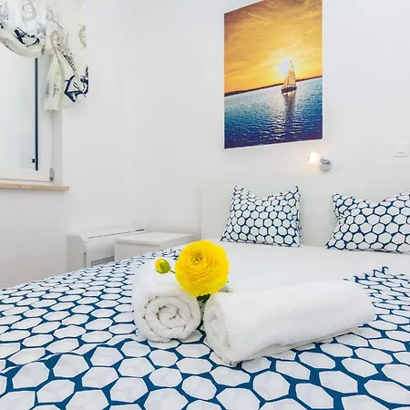 Strandvilla Miri Rose Mit Beheizbarem Pool By Interhome 度假居 普利拉卡